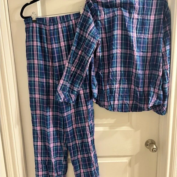 victoria’s secret Long sleeve pajamas - Picture 3 of 7